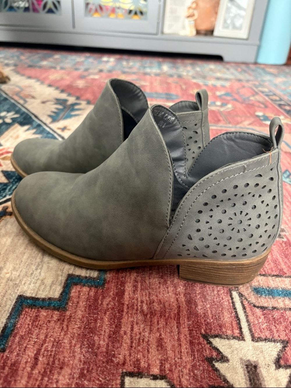 Vepose Grey Laser-Cut Ankle Booties